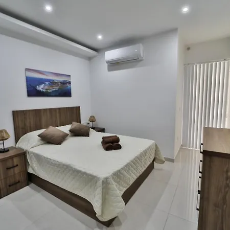 5 Ashville Court Apartment